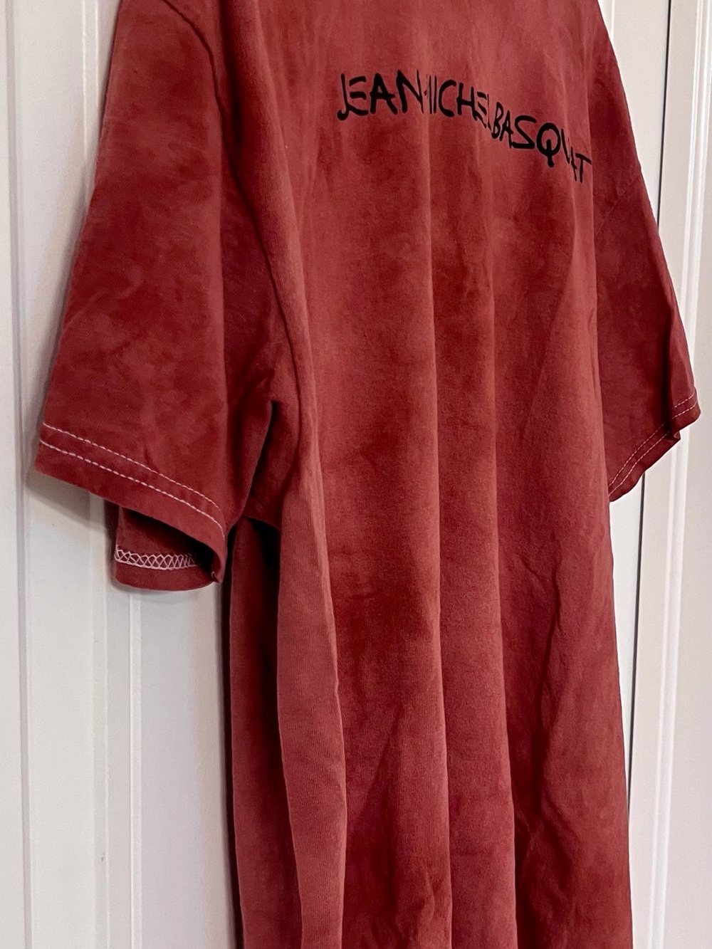 Urban Outfitters Red Jean-Michel Basquiat Short Sleeve Tee - Picture 3 of 7